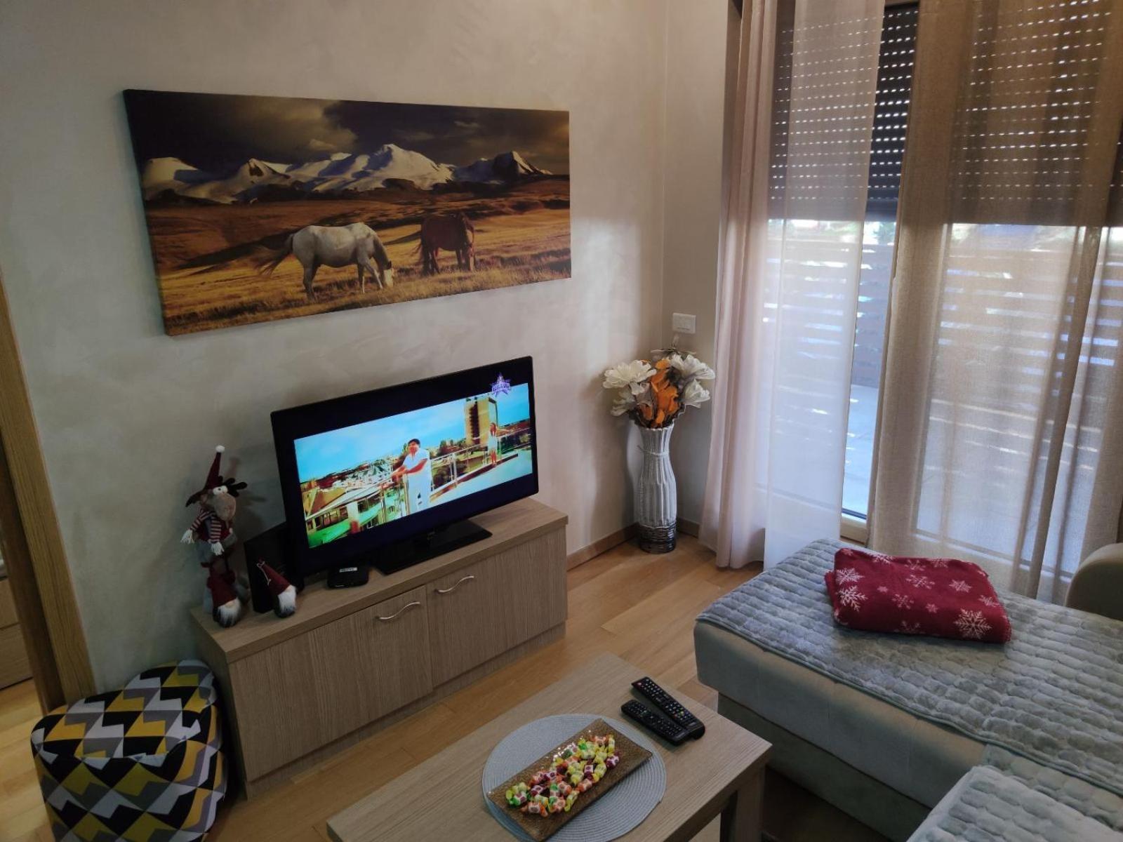 Toti Kalman Apartment